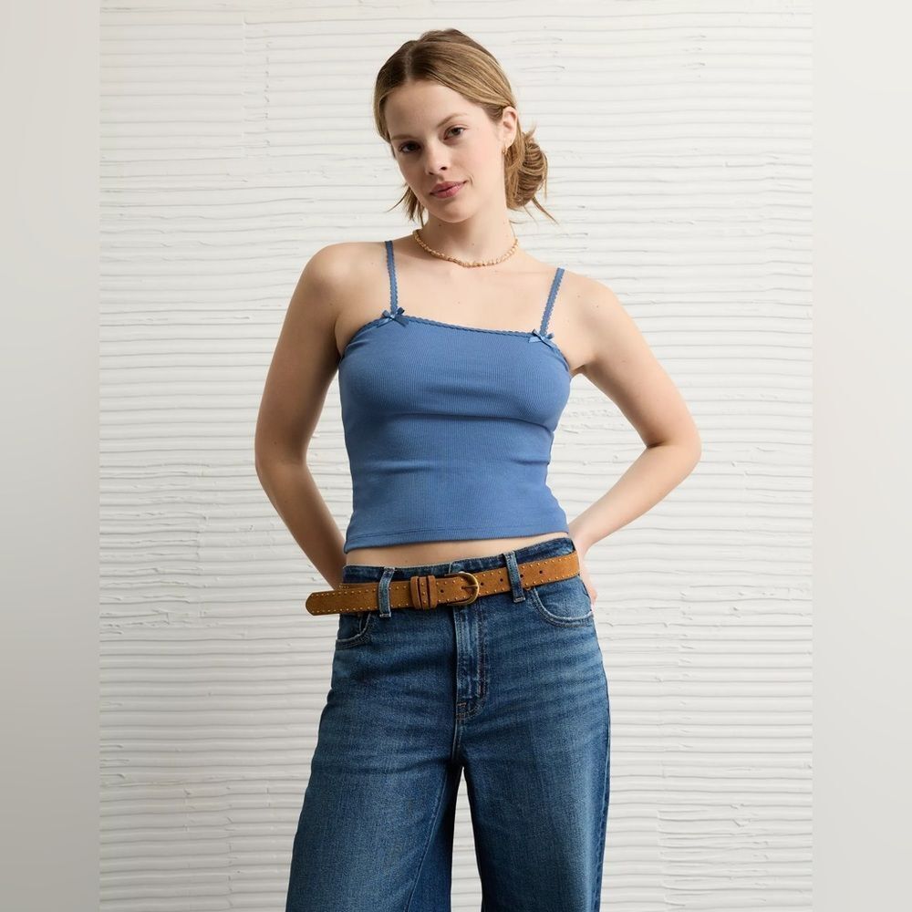 NWT SZ M AE Lace Trim Cami in Blue Vibe